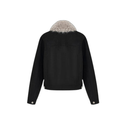 スエードヴィンテージファージャケット - 背面から見ても美しい、スタイルアップを叶えるショート丈