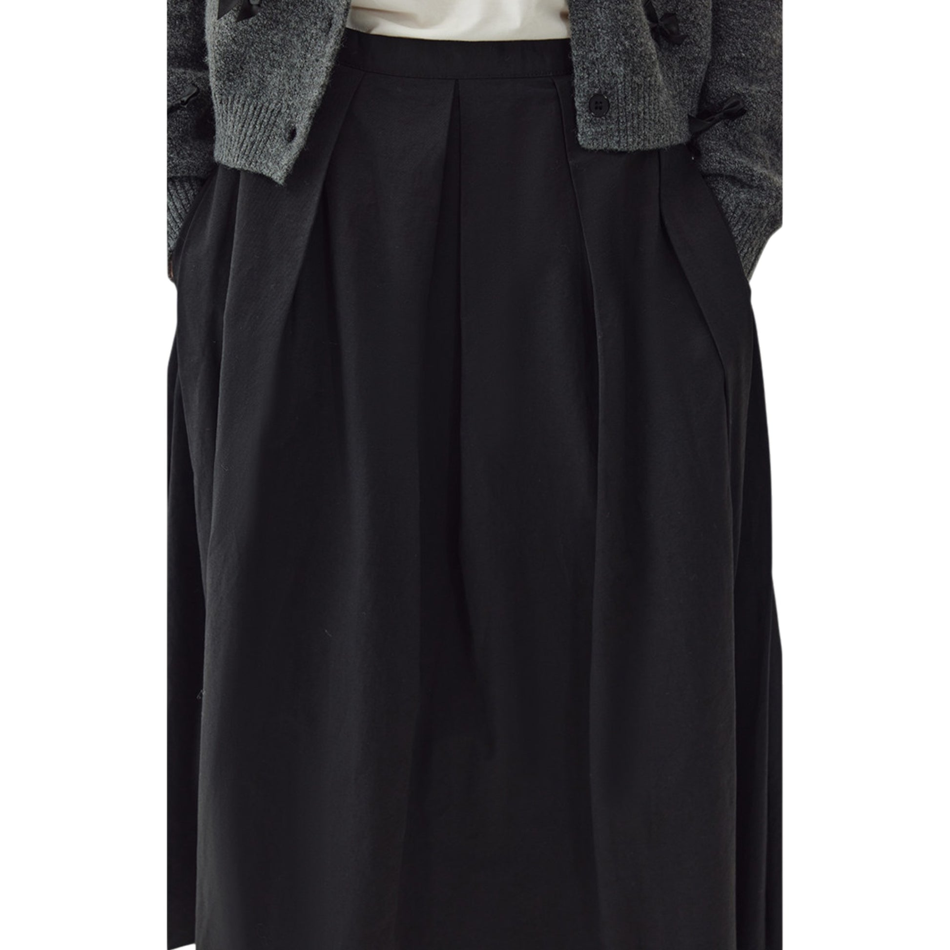 Balletcore Pleated Midi Skirt 正面アップ - 繊細なプリーツ加工と洗練されたウエストライン