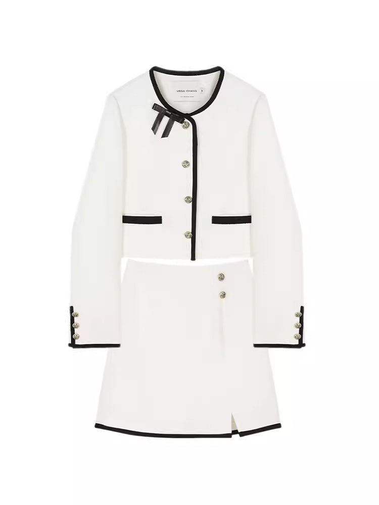 Small perfume wind fashion suit female spring 2024 new foreign-style ageing short jacket short skirt two-piece set