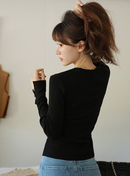 V-NECK LONG SLEEVE BLOUSE