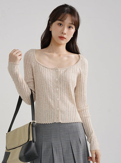 SQUARE NECK WOOL CARDIGAN