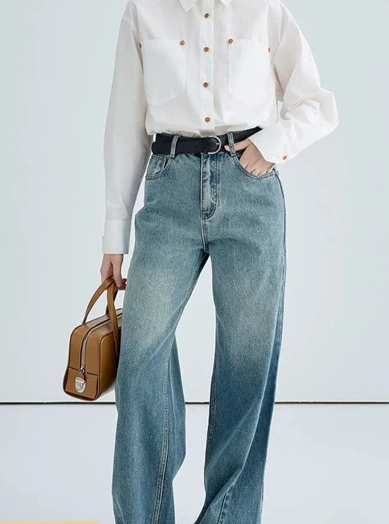 HIGH-WAIST WASHED STRAIGHT JEANS