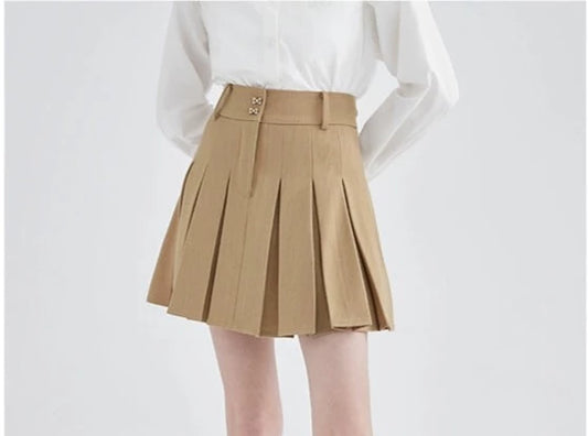 COLLAGE STYLE PLEATED SKIRT