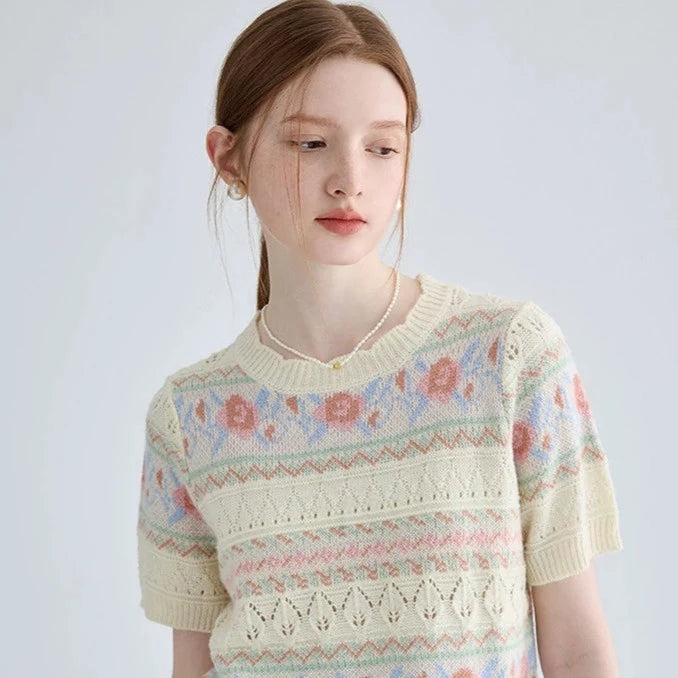 JACQUARD SHORT-SLEEVED KNIT SWEATER